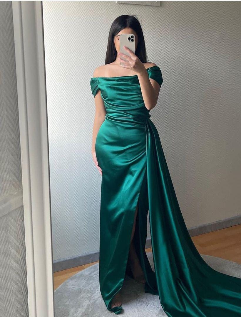 Robe Queen - الصورة 2