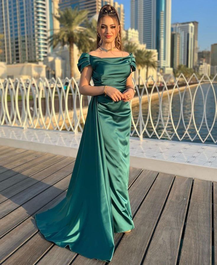 Robe Queen - الصورة 9